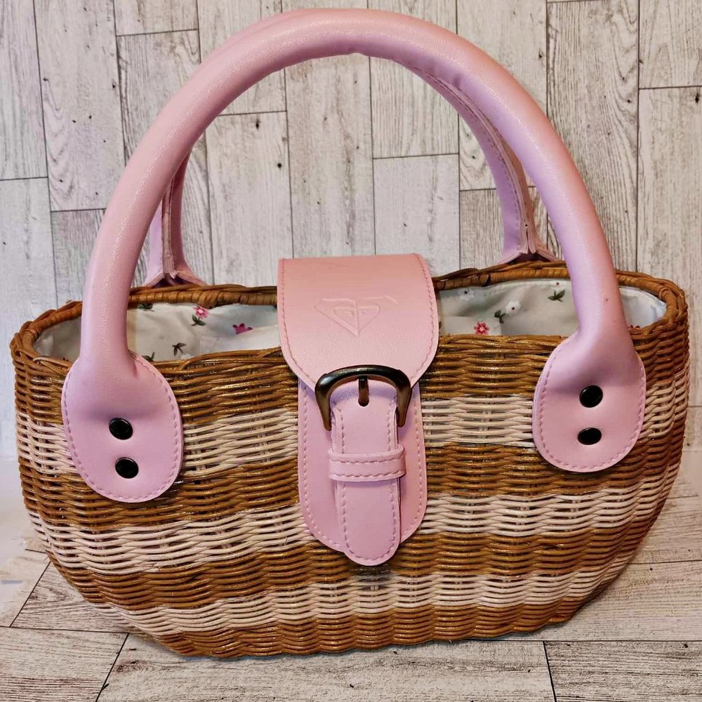 ROXY Wicker basket Purse, Easter, Spring